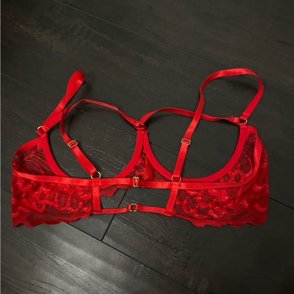 Strappy Lace Bralette - Picture 2 of 2